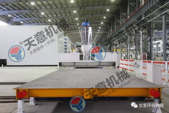 熱烈祝賀天意機械與龍星科技PC構件生產(chǎn)線順利交接！