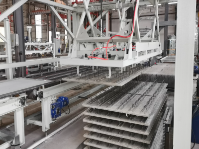 免拆底模鋼筋桁架樓承板設備廠家：天意機械免拆樓承板設備，推動建筑高效發(fā)展